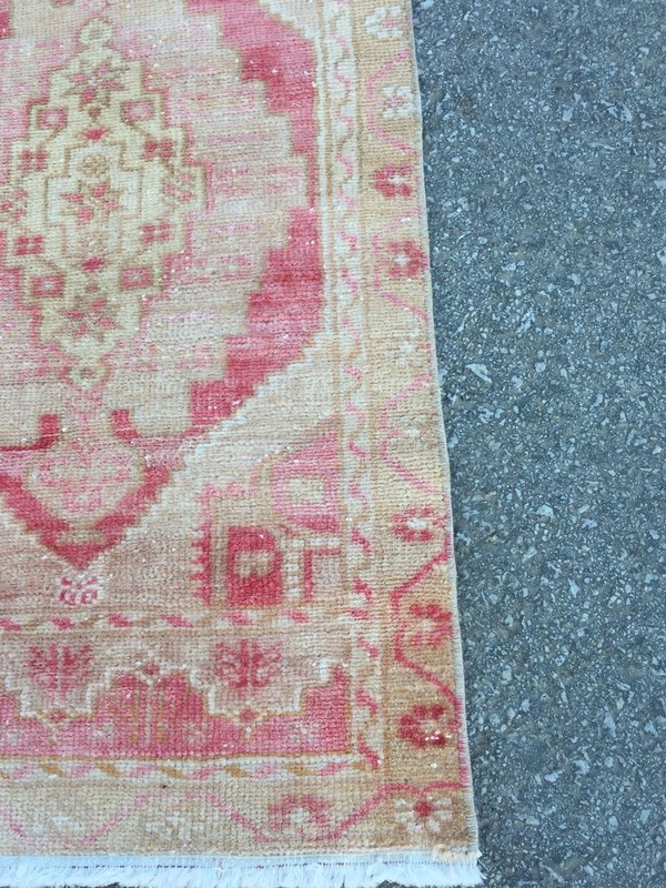 Vintage Turkish Rug 2x3 Fuchsia Pink Hand Knotted Wool Small Accent Oushak Mat gallery