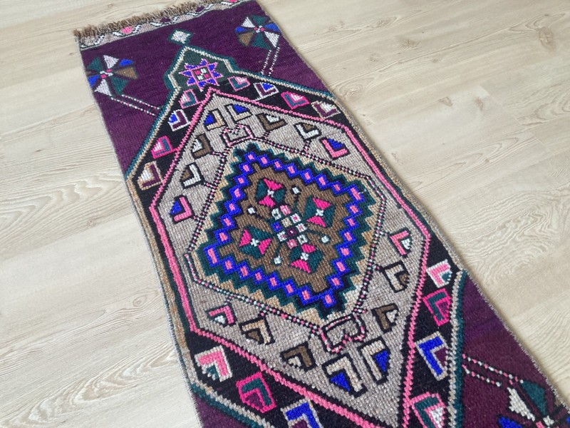 Purple rug, Turkish rug, Vintage Rug, Small rug, Wool rug, Doormat, 1.3 x 3.7 ft gallery