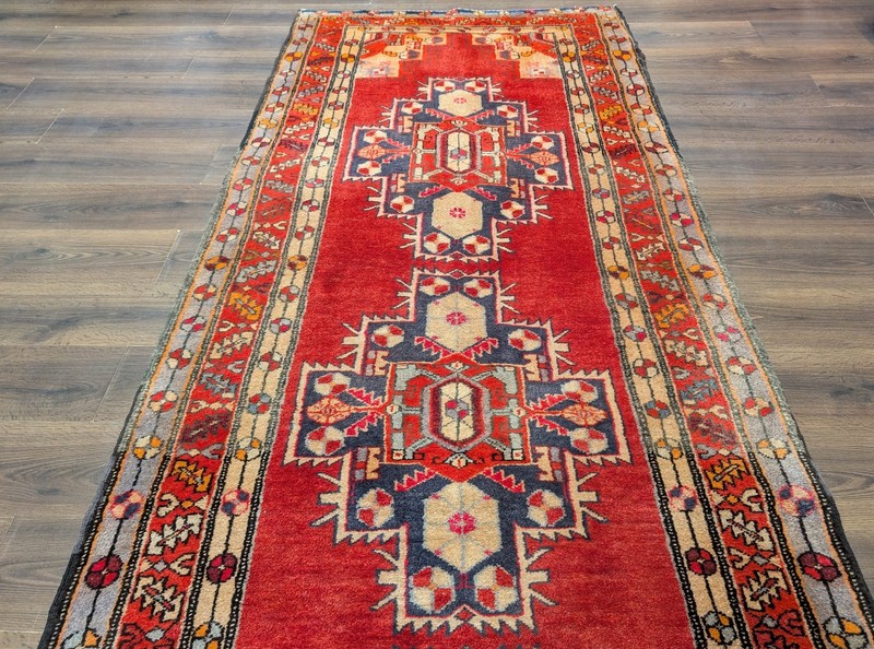 Per'sian Karajeh Heriz Runner 4x12, Geometric Medallions, Terracotta Red gallery