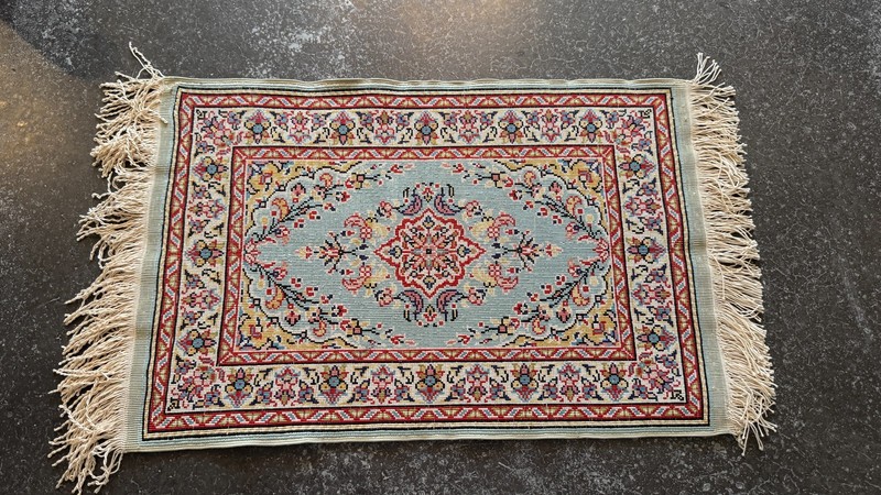 Vintage Turkish Herekeh Silk Rug 25" X 14" SMALL prayer turquoise red oriental gallery