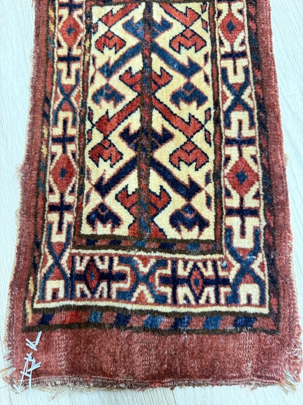 Antique Yamud gallery