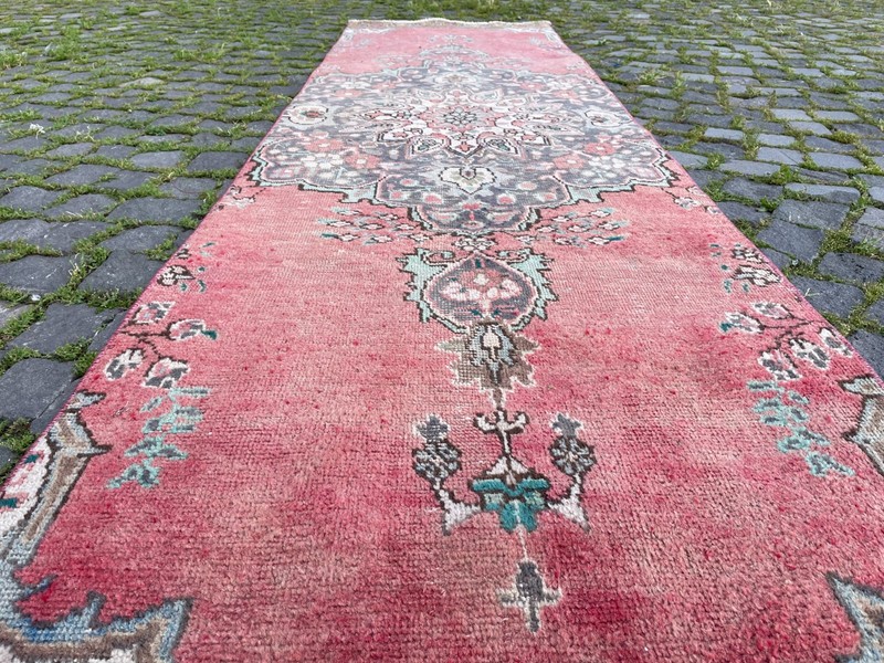 Bohemian Runner Rug, Turkish Vintage Rug, Handmade Wool Rug, 2,6 x 9,3 ft gallery