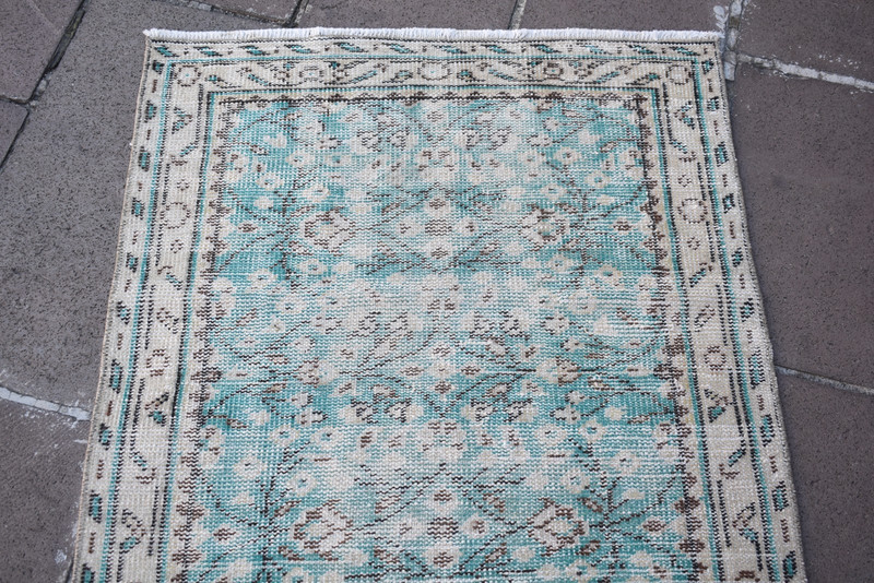 Vintage Turkish Rug 32'' x 77'' Muted Dye Oushak Rug Hand-knotted Wool Rug gallery