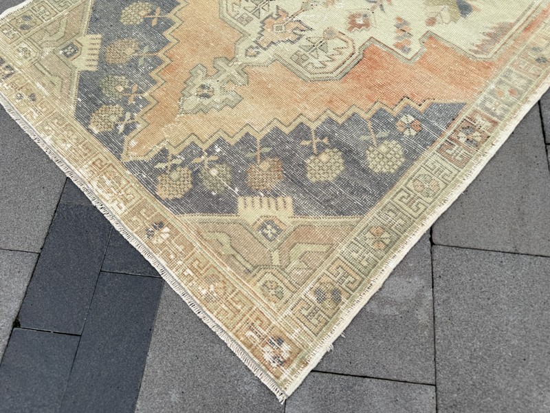 Vintage Oushak Rug 4.7x7.9 ft Hand-Knotted Turkish Wool Area Rug gallery