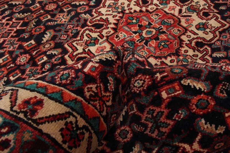 Vintage 4'9" x 9'8" Traditional Hand Knotted Vegetable Dye Wool Area Rug gallery