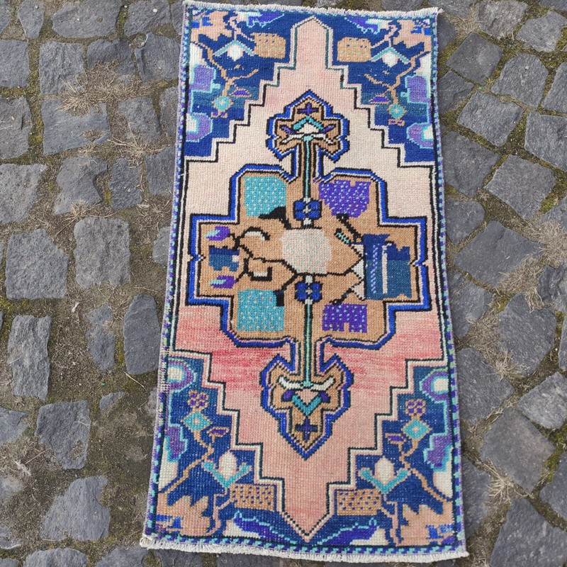 2x3 Turkish Vintage Small Rug Handmade 49 x 98 cm Bath Mat 1.61 x 3.22 ft gallery