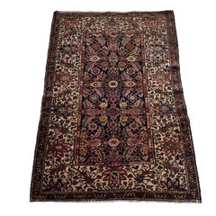Fine Antique Hamadan Rug 3x 5 Beautiful Condition Handwoven Herati Rug