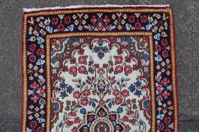 Vintage Hand Made Traditional Rug Oriental Wool White Blue Small Rug 87x59cm gallery