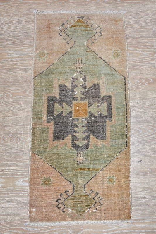 Vintage Turkish Mini Rug 1'3x3 ft, Small Oushak Rug | Faded Orange Green Mat gallery
