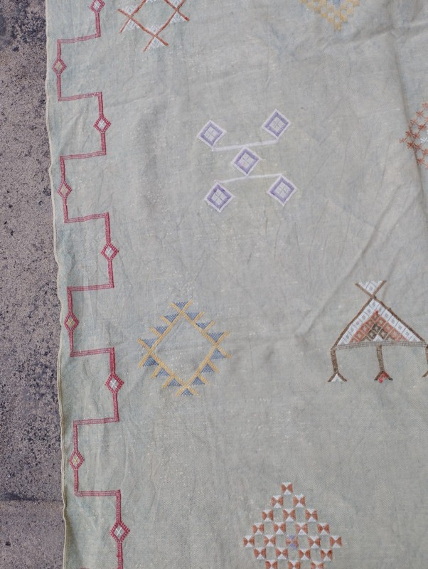 Vintage Handmade Moroccan Tribal Wool Kilim Rug 234x135 cm gallery