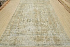 Vintage Anatolia 8’10” x 12’2” Beige Distressed Wool Hand-Knotted Oriental Rug