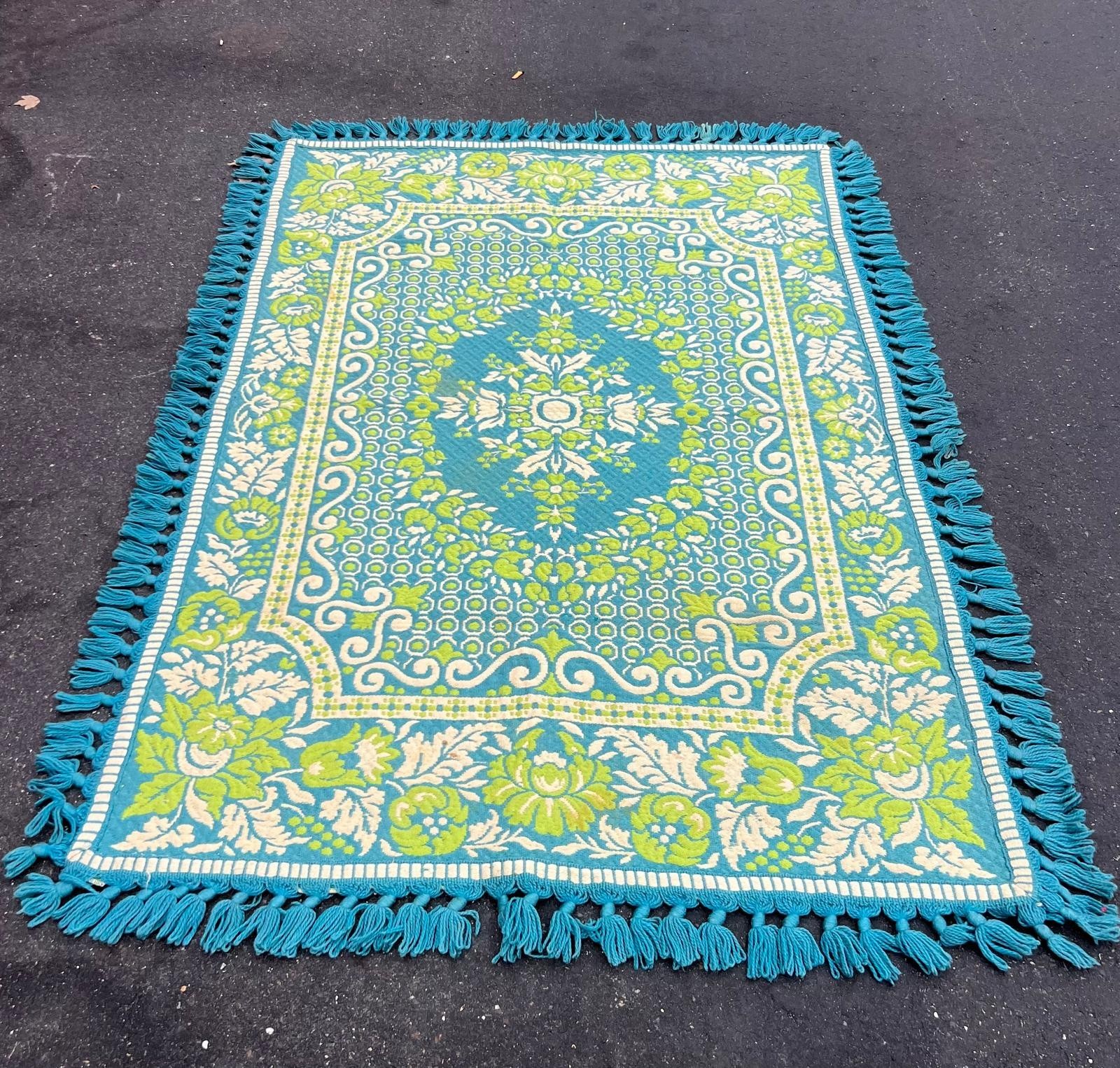 1960s-1970s accent rug gallery