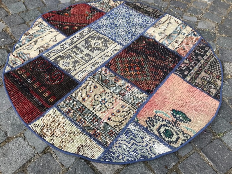 Turkish Vintage Rug, Home Decor Rug, Boho Decor Rug, Oushak Kilim Rug, 3,4x3,4ft gallery