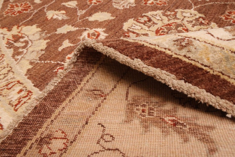 Vintage 9'1" x 8'11" Traditional Hand Knotted Vegetable Dye Wool Area Rug gallery