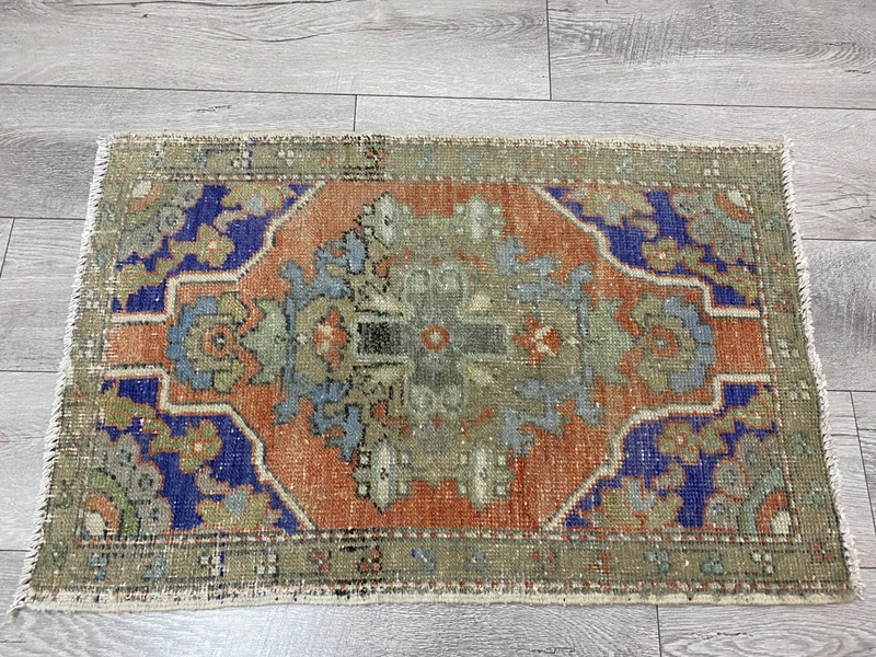 Turkish small rug, Vintage rug, Oushak rug, Doormat rug, Bath rug, 1.8 x 2.8 ft gallery