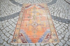 Oushak Rug, 4’0 x 7’1 ft,Turkish Kilim, Vintage,Bohemian, Anatolian Oushak Rug