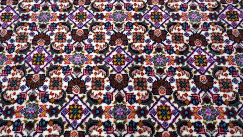 Superb Chinese Silk & Wool Hand Knotted 4' x 6'2" Premium Quality Oriental Rug gallery