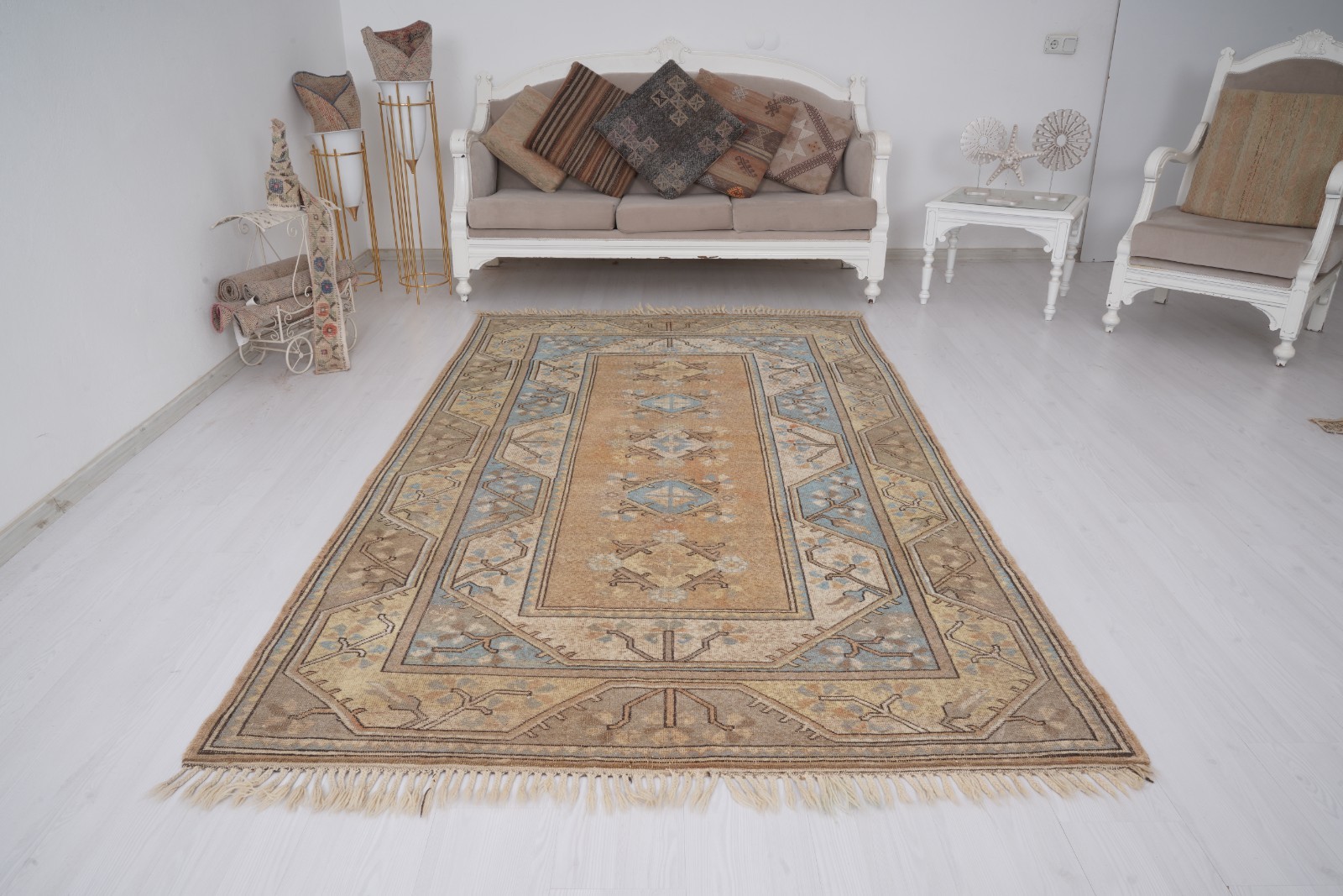 5 x 9 ft Rug Handmade Faded Turkish Carpet Vintage Oushak Rug Antique Rug 241 gallery