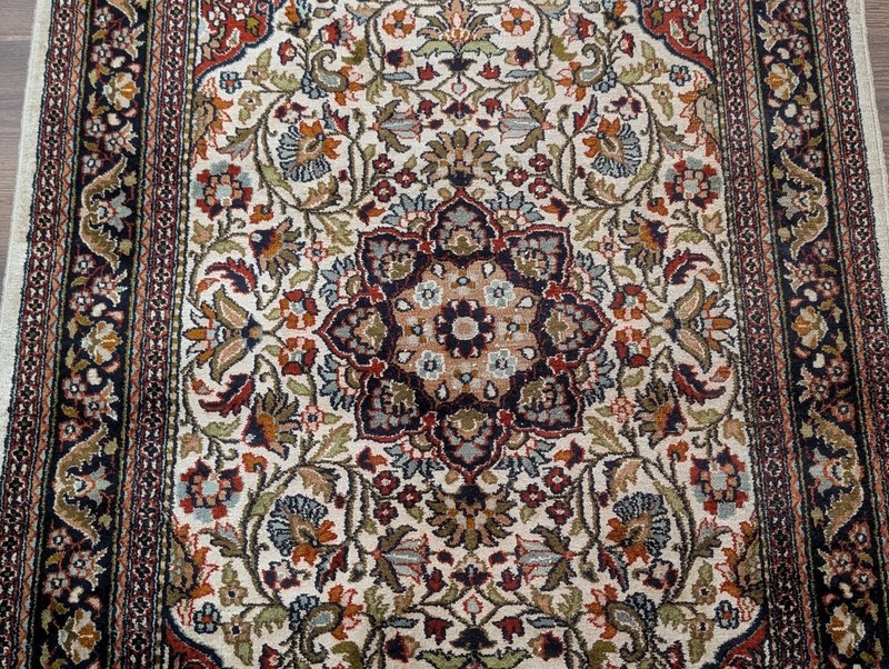 Silk Indian Kashmiri Rug 3x5, Floral Medallion gallery
