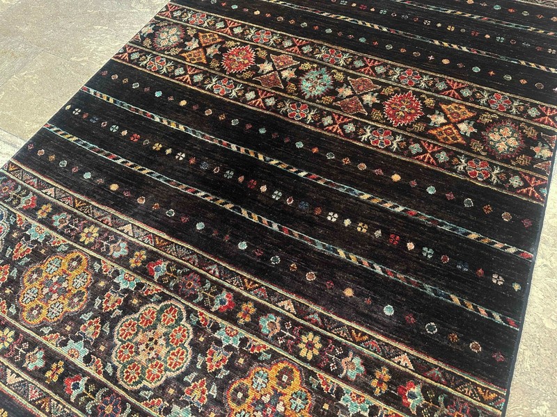 Handmade Tribal Khorjin Rug – New Zealand Wool – 4'0 x 6'10 Ft gallery