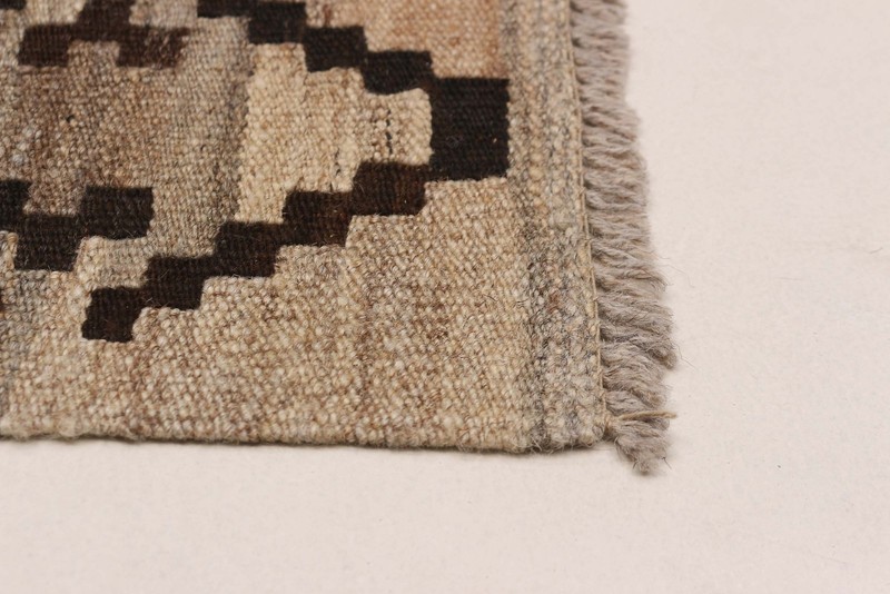 Vintage Hand Woven Area Rug 5'3" x 6'6" Traditional Wool Oriental Carpet gallery