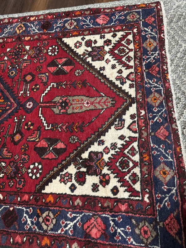 79”x50” Middle Eastern Handmade Wool Rug gallery