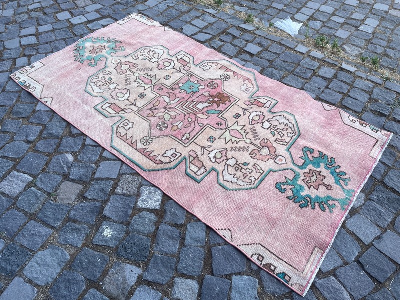 Bohemian Area Rug Handmade Wool Rug Turkish Vintage Traditional Rug 3,1 x 5,9 ft gallery