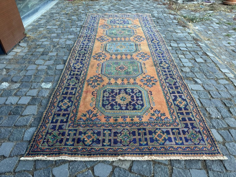 Bohemian rugs, Runner rug, Handmade, Turkish rug, Vintage, Wool | 4,4 x 11,4 ft gallery