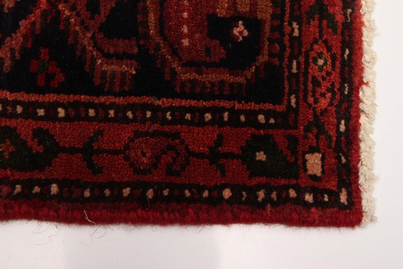 Vintage 4'7" x 8'6" Traditional Hand Knotted Vegetable Dye Wool Area Rug gallery
