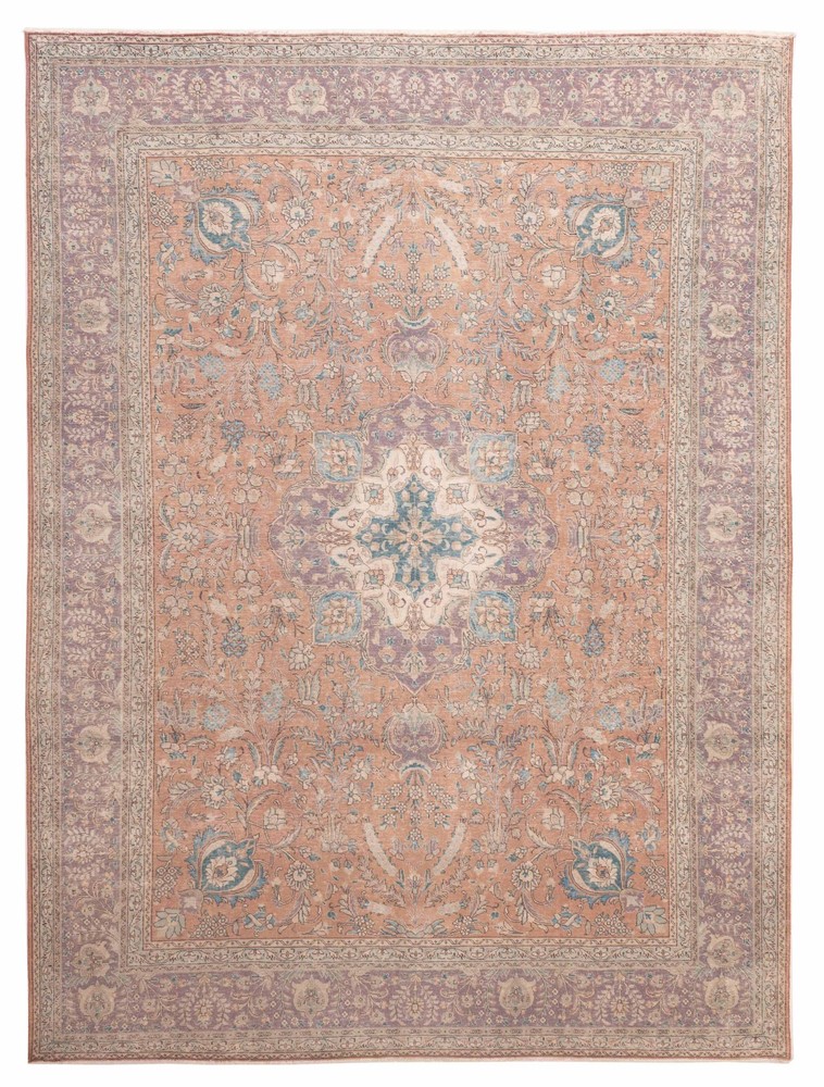 Vintage 9'9" x 13'0" Traditional Hand Knotted Vegetable Dye Wool Area Rug