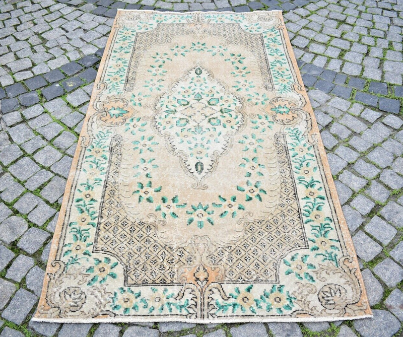 Vintage Turkish Rug 44'' x 81'' Muted Dye Rug Hand-Knotted Low Pile Oushak Rug gallery