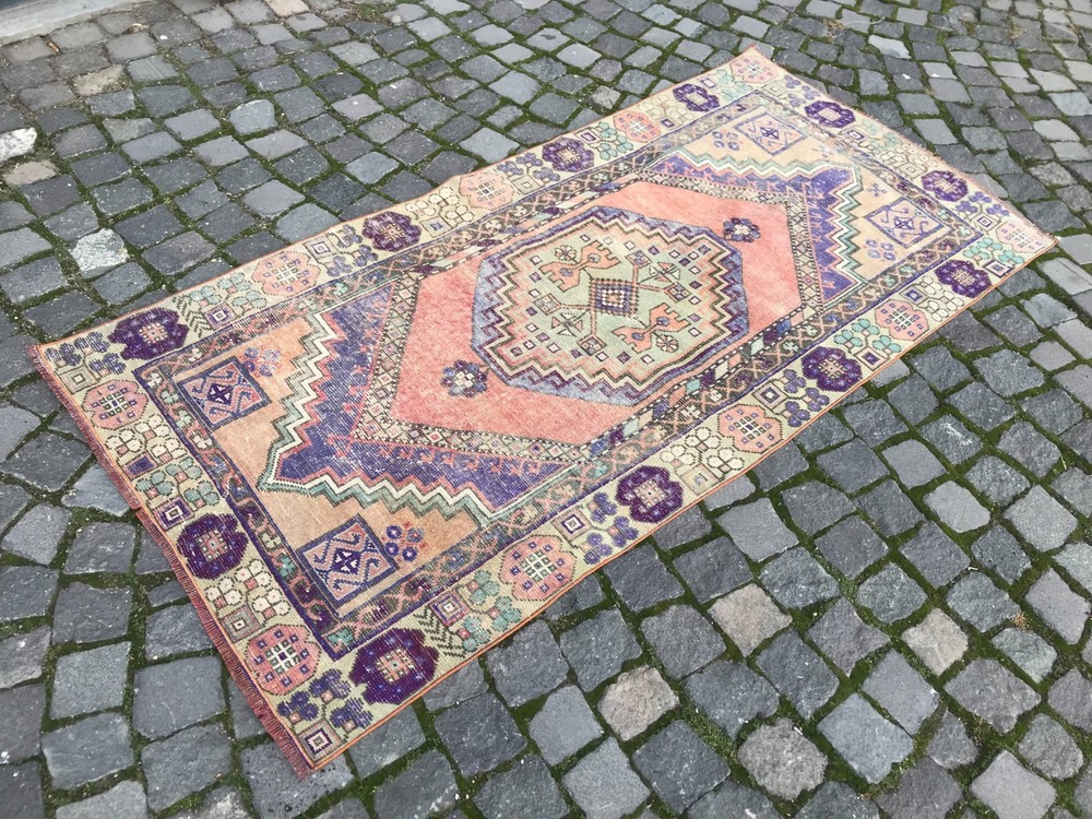 Bohemian Area Rug Handmade Wool Rug Turkish Vintage Traditional Rug 3,1 x 6,4 ft