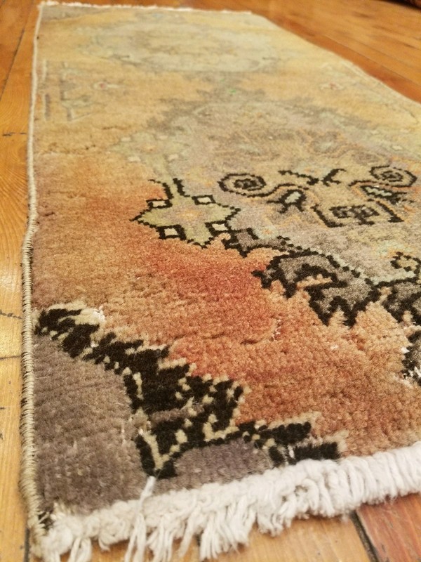 Beautiful Primitive Antique 1900-1930's Wool Pile, Vegy Dye, Rug 1’4”x 3’ gallery