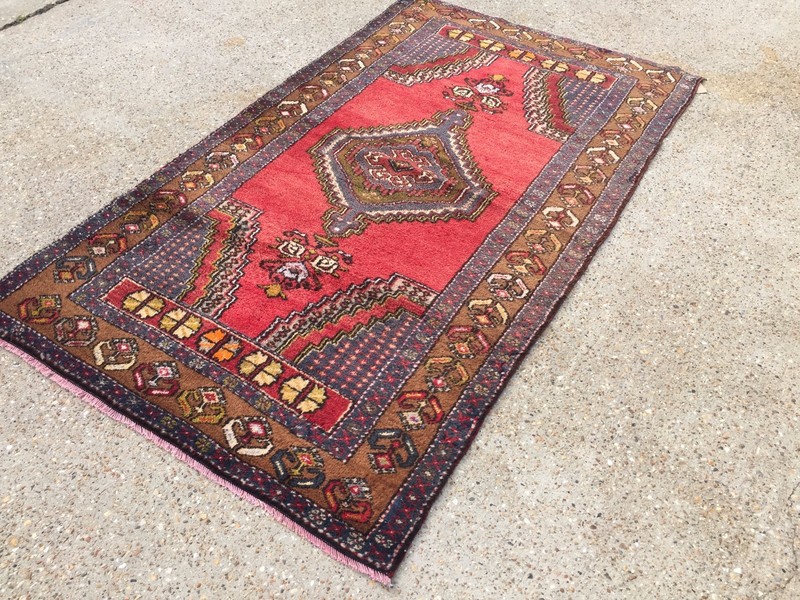 £950 Turkish Vintage Prayer Rug vegetable dye 195x112cm Persian Afghan Tribal gallery