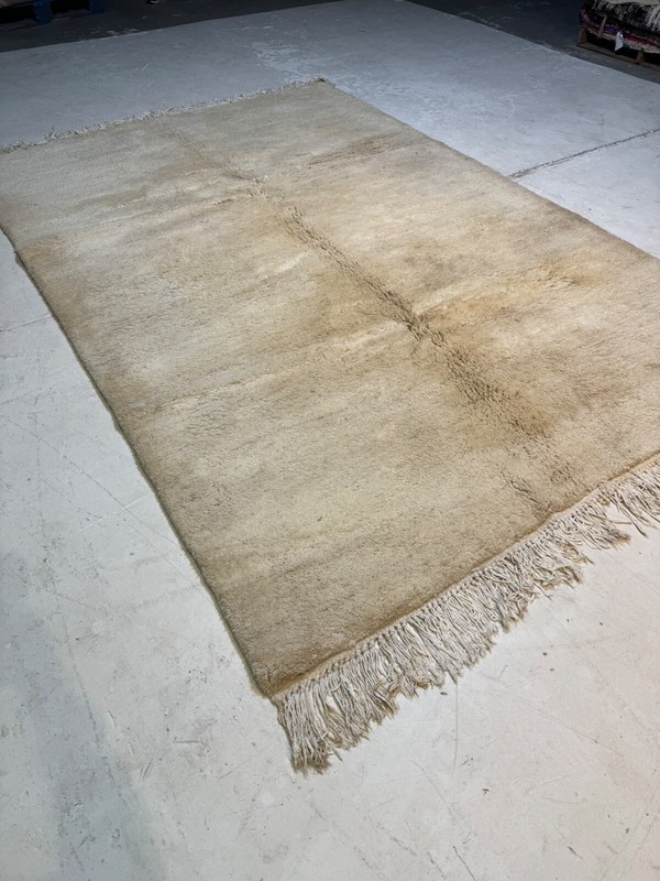 Oriental Hand-Knotted Wool Area Rug Moroccan Perfect Condition Ivory 6'7" x 11'9 gallery