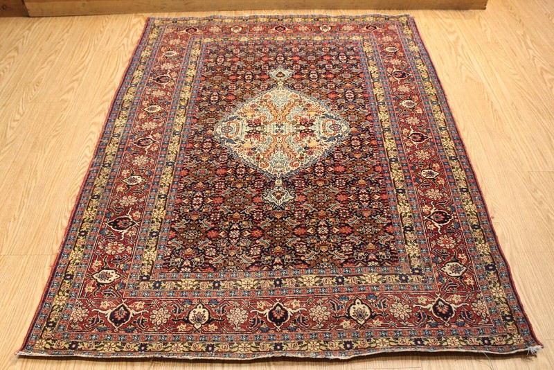 6'2" X 4'7" Late 19th Century Handmade Bidjar rug, Tribal authentic Natural Wool gallery