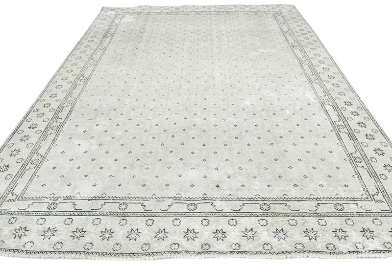 Distressed Vintage Oriental Rug Antique Carpet Allover Floral Design 7'5X10'6 ft gallery
