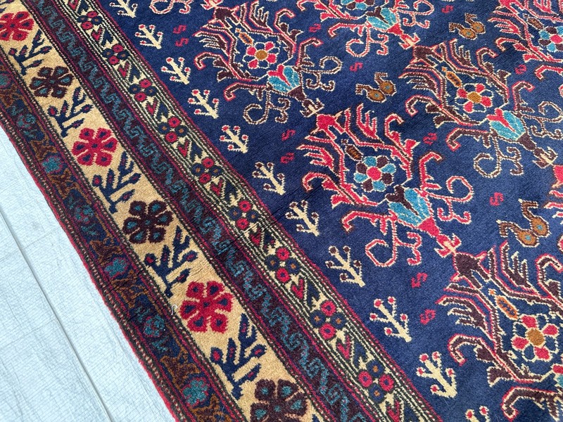 137 X 182 cm Vintage Taimani Natural Vegetable Dye Tribal Nomad Maldari Carpet gallery