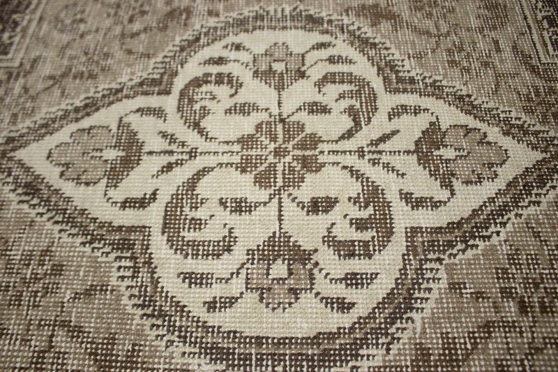 Antique Distressed Oriental Rug Classic Floral Design Vintage Carpet 10X13 ft gallery