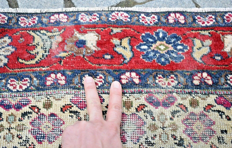 Vintage Turkish Rug 4 x 6 ft Anatolian Kayseri Bunyan Rug Hand-knotted Area Rug gallery
