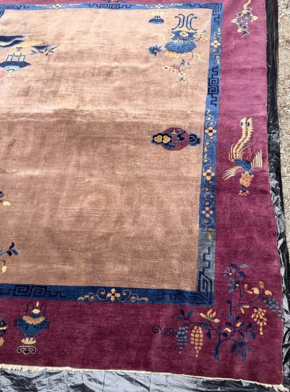 Chinese Art Deco rug from the 1930's gallery