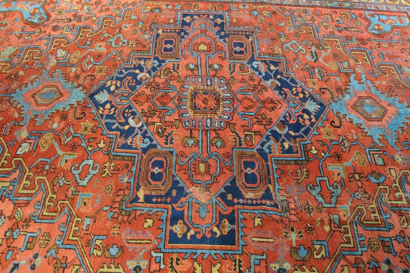 AMAZING ANTIQUE 1880'S BAKSIAESH RUG WITH GREAT DESIGN ***RARE YELLOW BORDER*** gallery