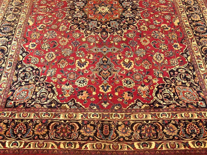 10 x 13 HAND KNOTTED_HANDMADE _SIGNED _High Quality Antique Rug _FINE SOFT WOOL gallery