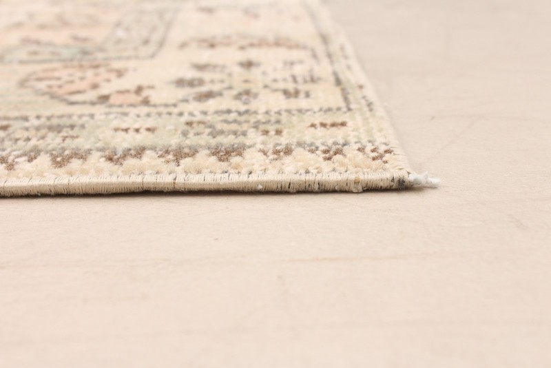 Vintage Hand-Knotted Area Rug 5'8" x 9'3" Traditional Oriental Wool Carpet gallery