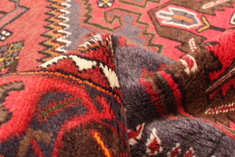 Vintage 4'2" x 6'3" Traditional Hand Knotted Vegetable Dye Wool Area Rug gallery
