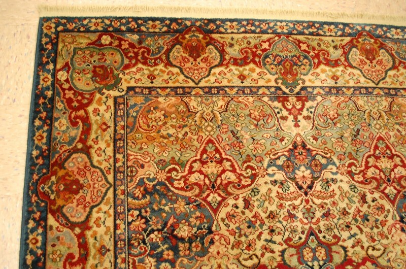 MINT AUTHENTIC AMERICAN KARASTAN MULTICOLORED RUG 5'9"X9' KIRMAN PANEL #900/903 gallery