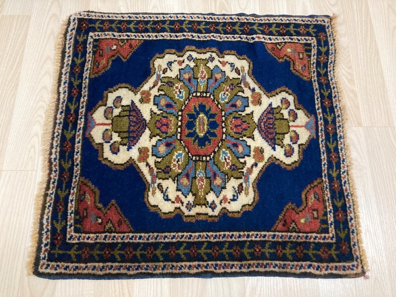 Blue rug, Square rug, Turkish rug, Vintage rug, Wool rug, Doormat, 1.9 x 1.9 ft gallery