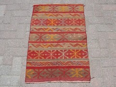 2×3 ft Handmade Anatolian Kilim Rug – Rugs for living room kitchen bedroom