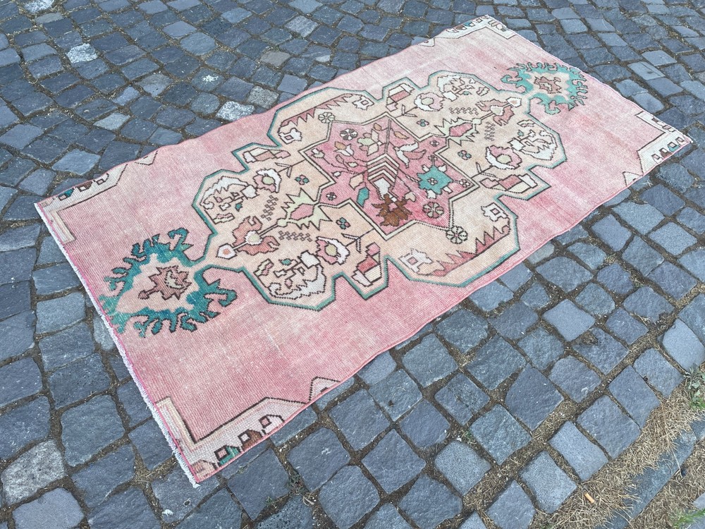 Bohemian Area Rug Handmade Wool Rug Turkish Vintage Traditional Rug 3,1 x 5,9 ft
