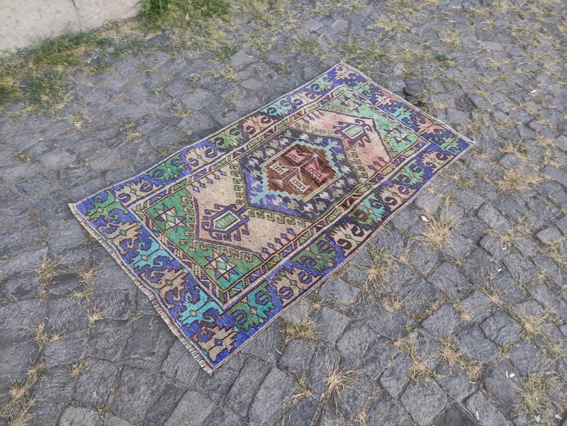 Valuable Old Area Rug 2.56 x 4.76 ft , Handmade 3x5 Kitchen Rug 78 x 145 cm gallery